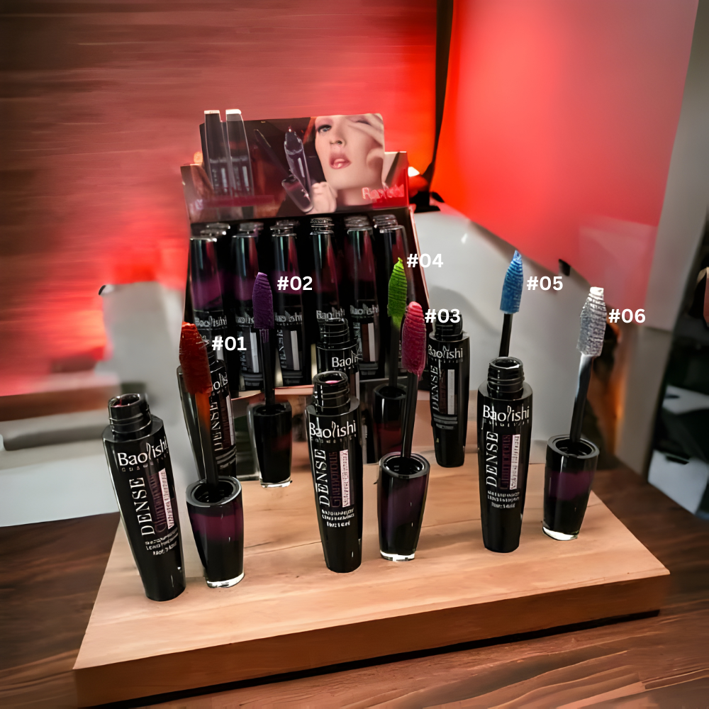 Mascara Color pentru volum si definire