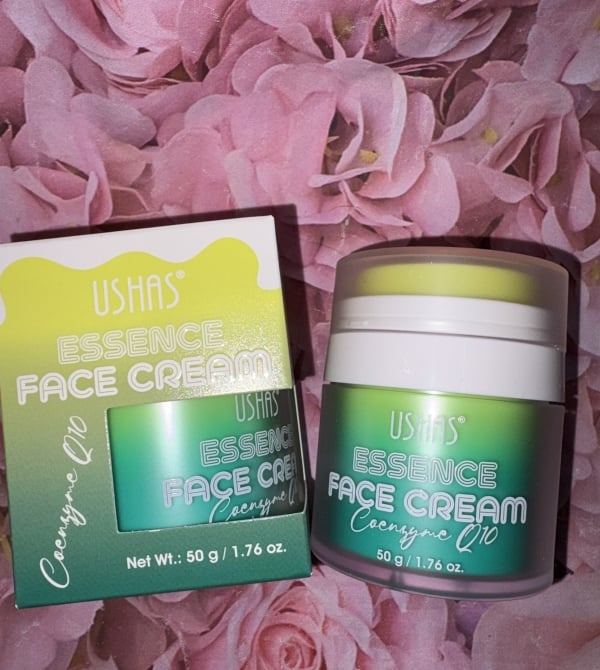 Crema faciala cu acid hialuronic Ushas Essence Face Cream hidratare intensa H4496
