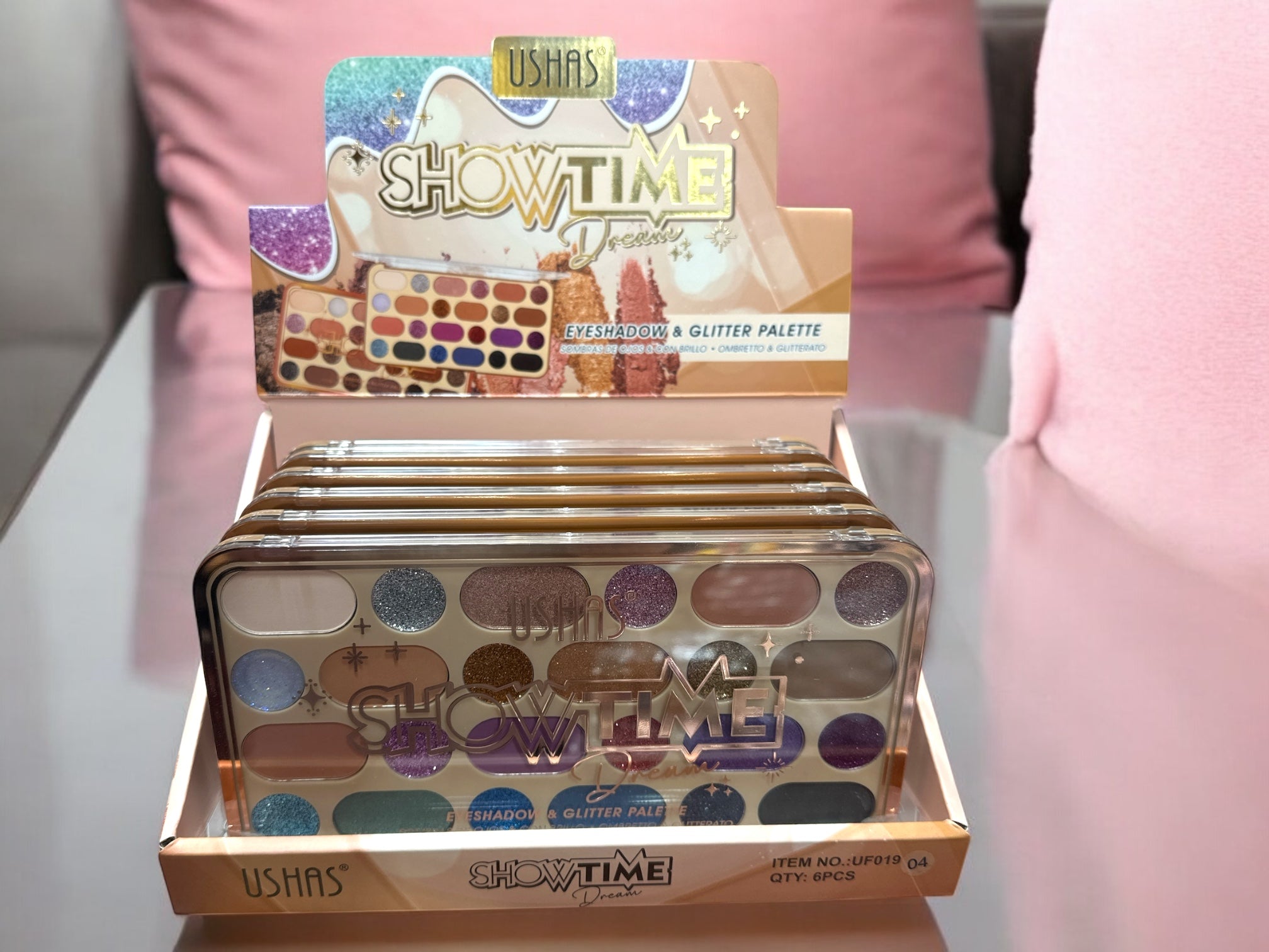 Paleta Farduri de Ochi si Glitter Ushas Showtime UF019 Machiaj Complet