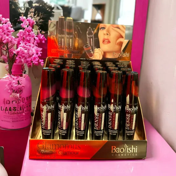 Mascara Color pentru volum si definire