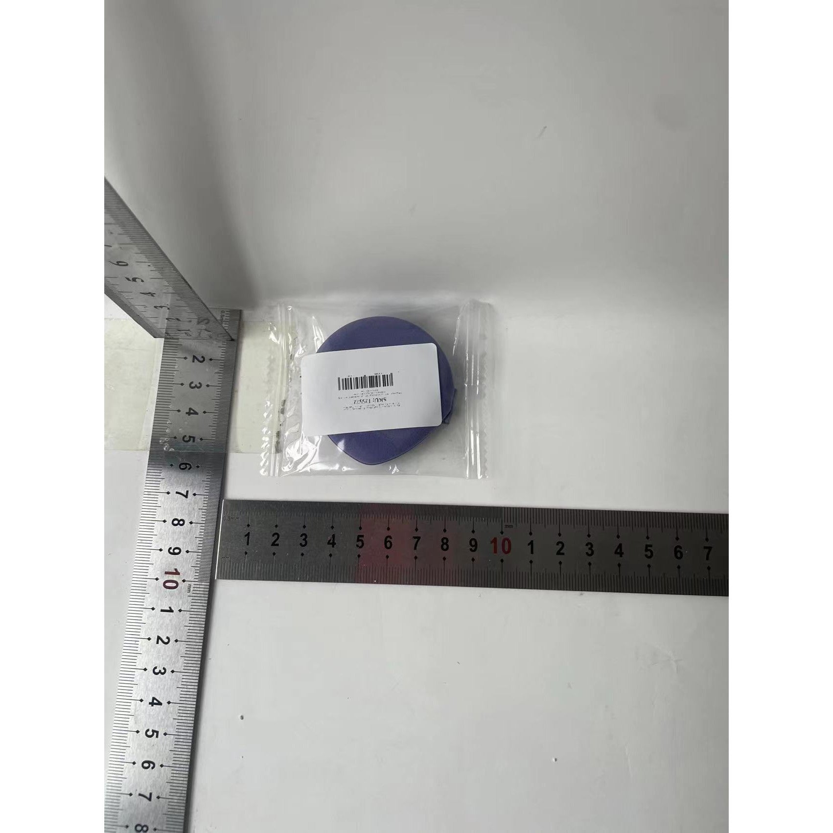 Burete de Machiaj Triunghi Belvia, Reutilizabili, Utilizare Umeda sau Uscata, 5.5 x 5.5 x 0.9 cm, Powder Puff, Mov