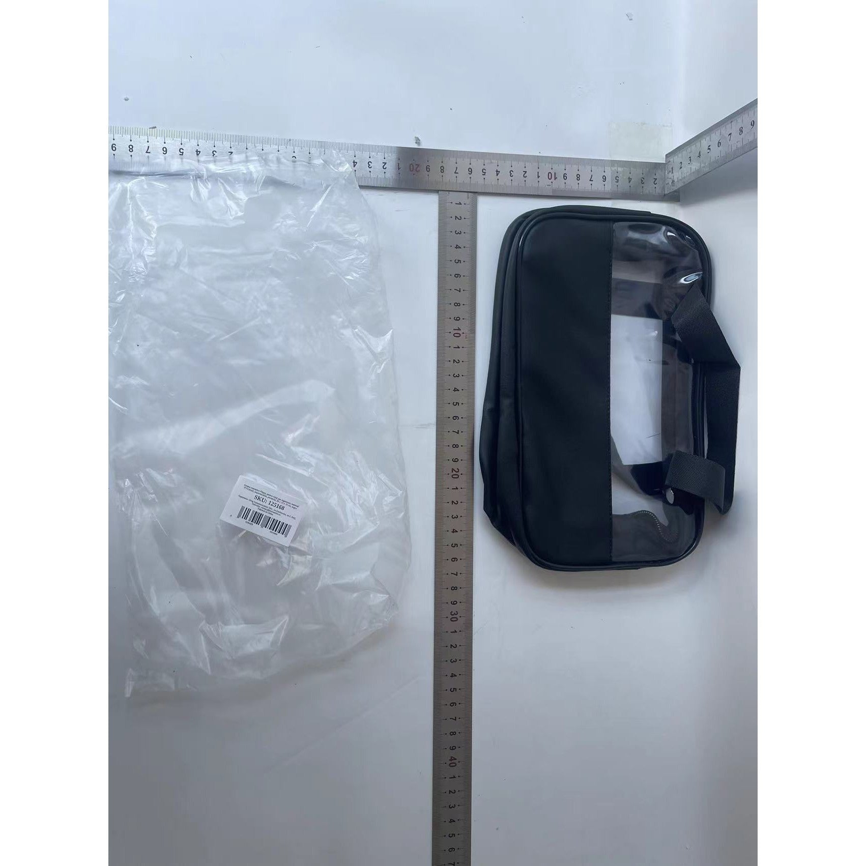 Geanta cosmetice Belvia, pentru voiaj sau organizare, material PVC/textil, impermeabila, portabila, 26 x 15 x 10 cm, negru